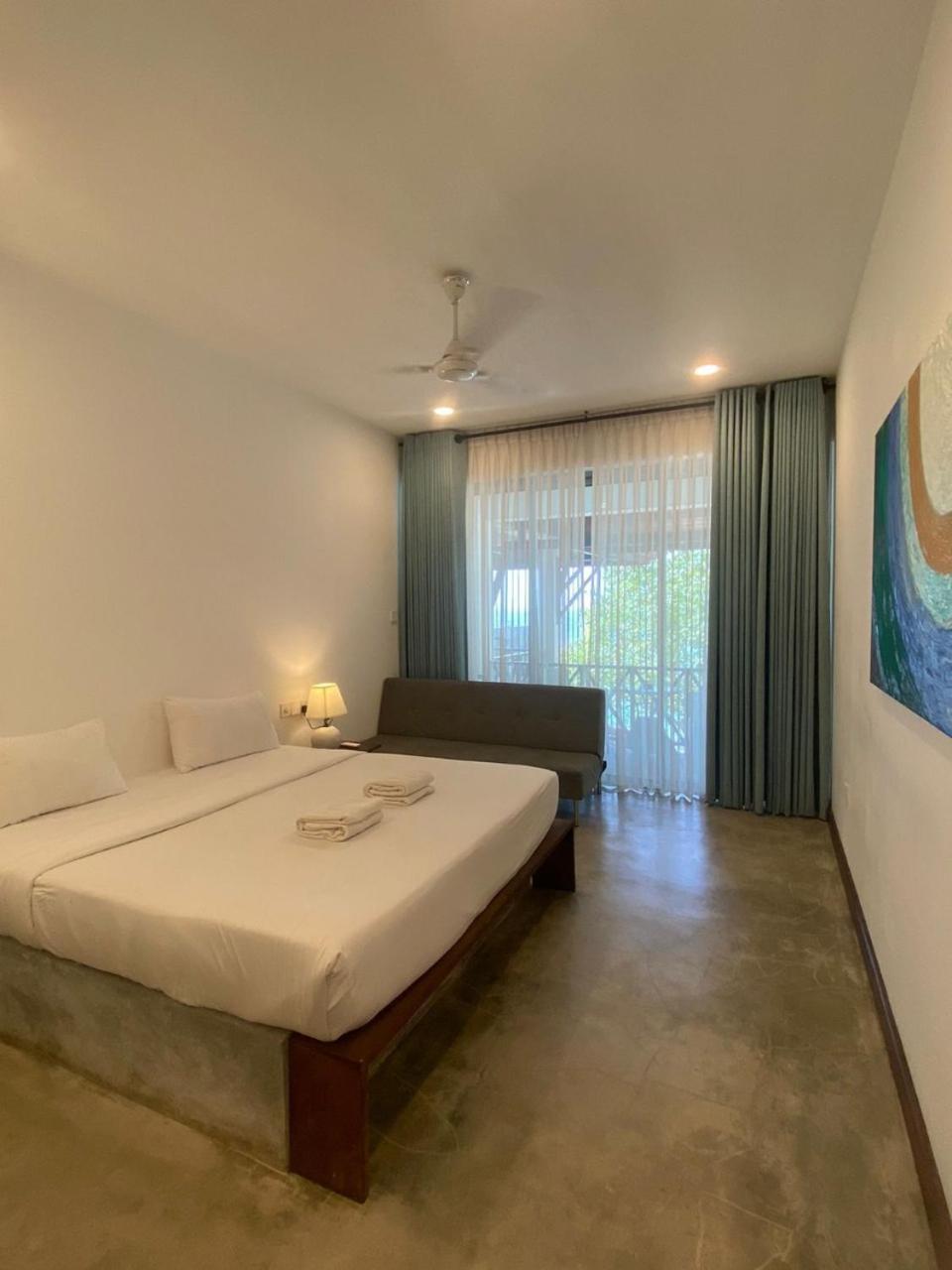 Sun N Sea Hotel Унаватуна Экстерьер фото